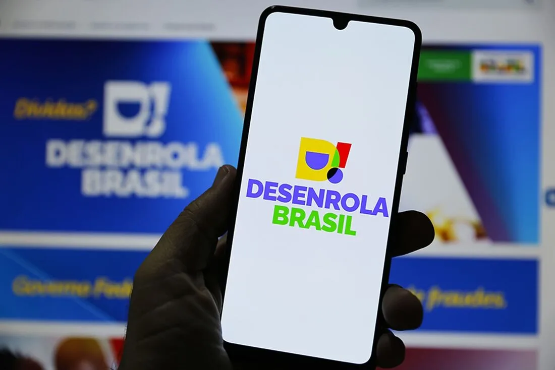 Com 82 milhões de inadimplentes, governo prepara novo programa para renegociar dívidas
