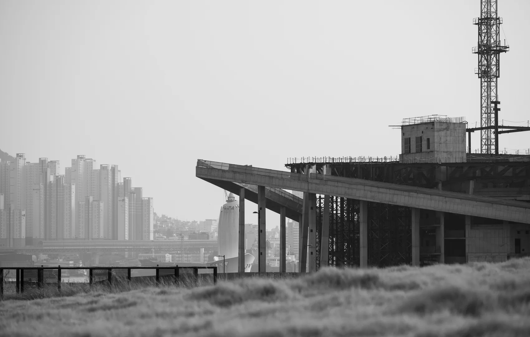 Incorporação Não Entrega Obra: O Que Ninguém Conta ao Comprador