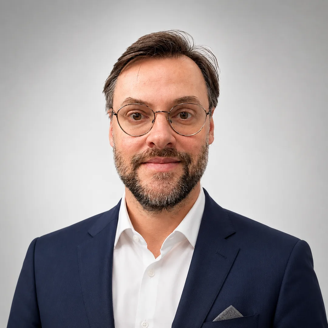 Carlos E. Backes