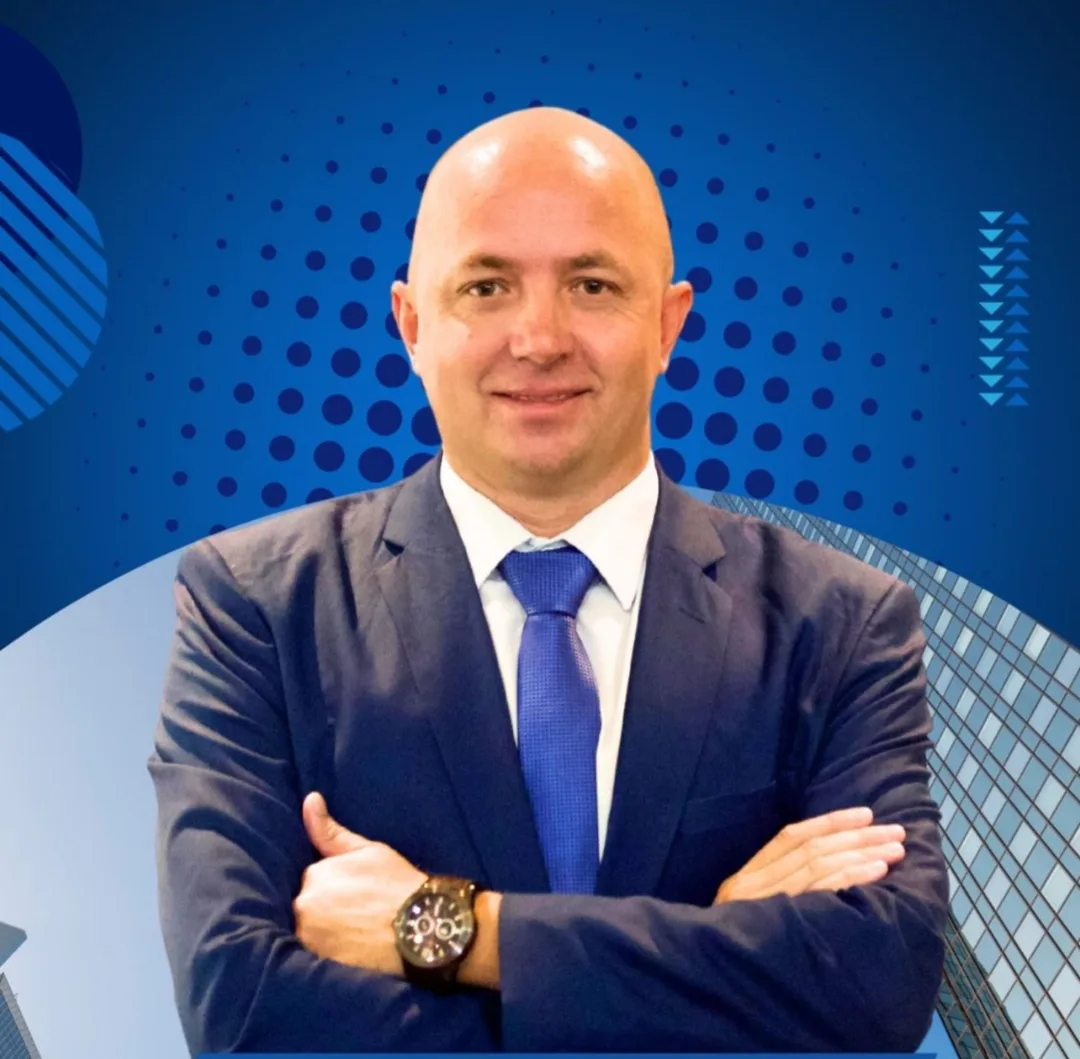 Eder C. Amorim
