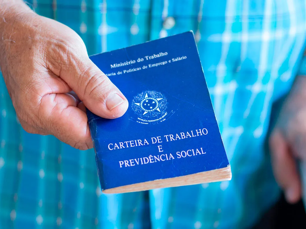 CLT ou PJ: o novo conflito das relações de trabalho