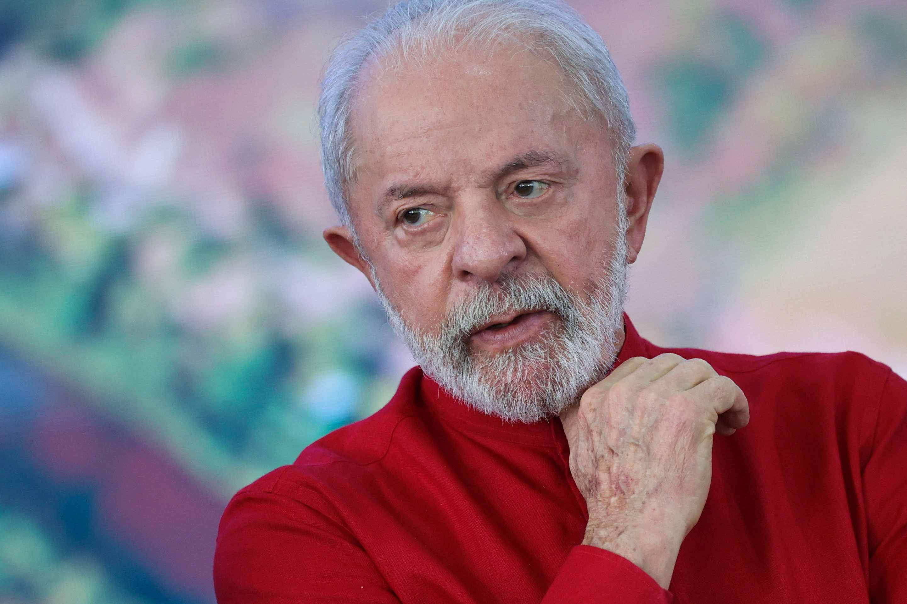 Lula e militares discutem defesa após invasão na Venezuela