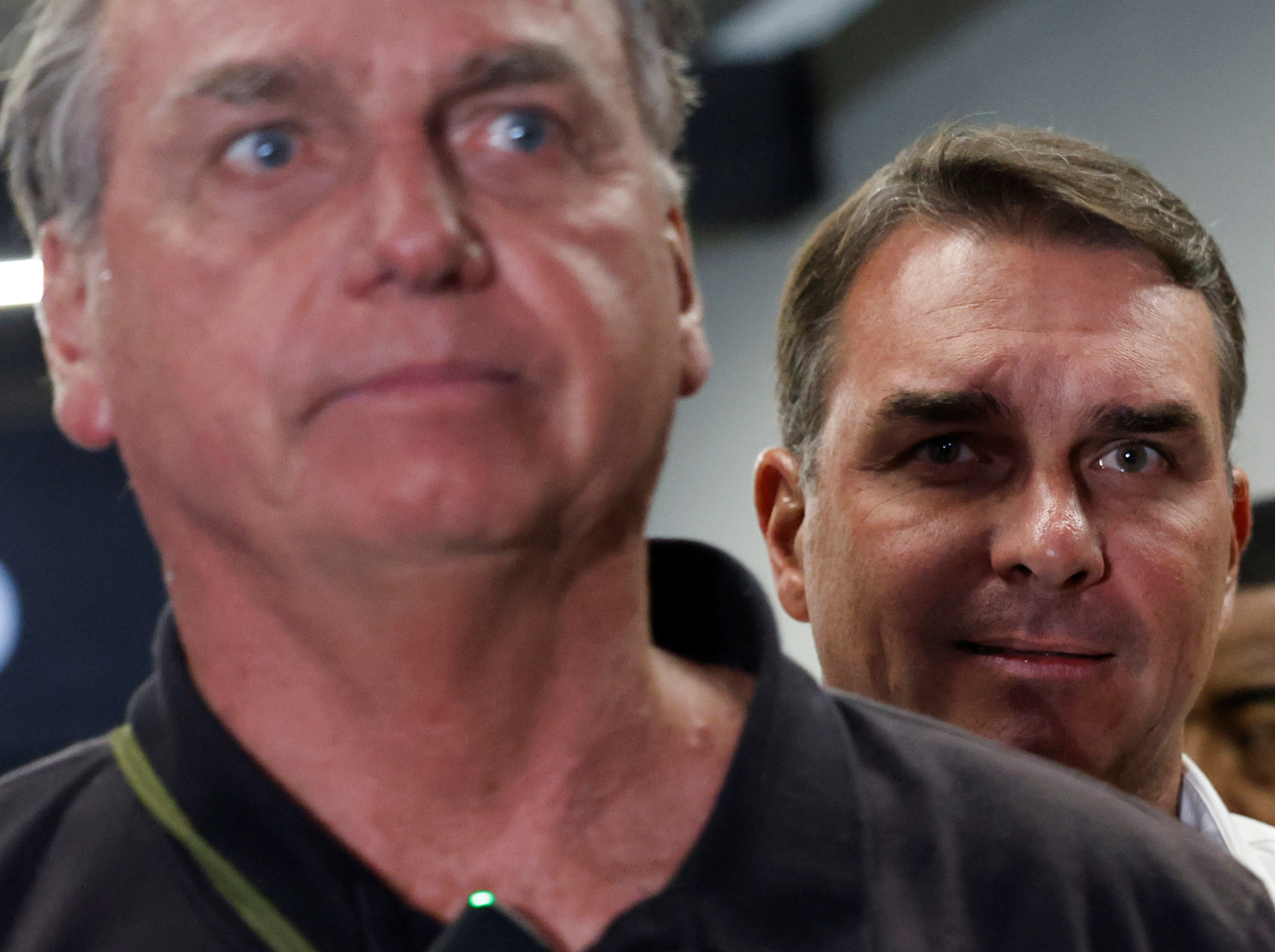 Jair Bolsonaro solicita isolamento acústico na PF em Brasília