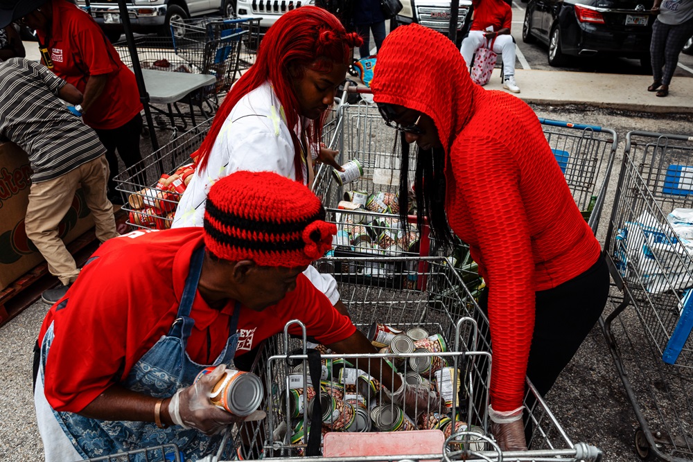 Preços de alimentos caem em dezembro, mas sobem em 2025, informa FAO