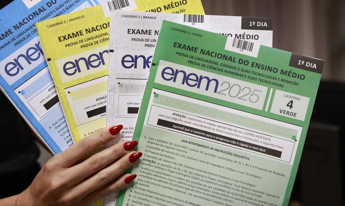 Enem 2025: Inep divulga notas da prova; veja como consultar
