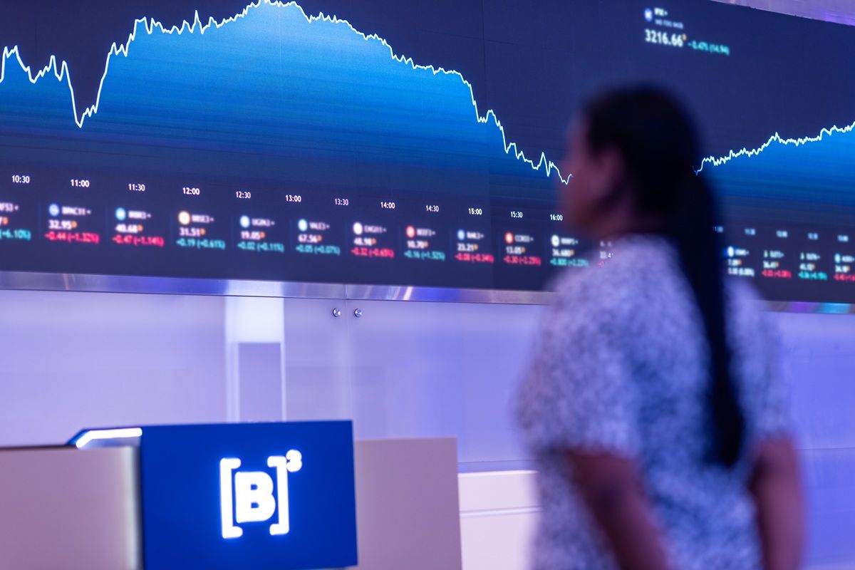 Ibovespa atinge 175 mil pontos e acumula alta em 2026
