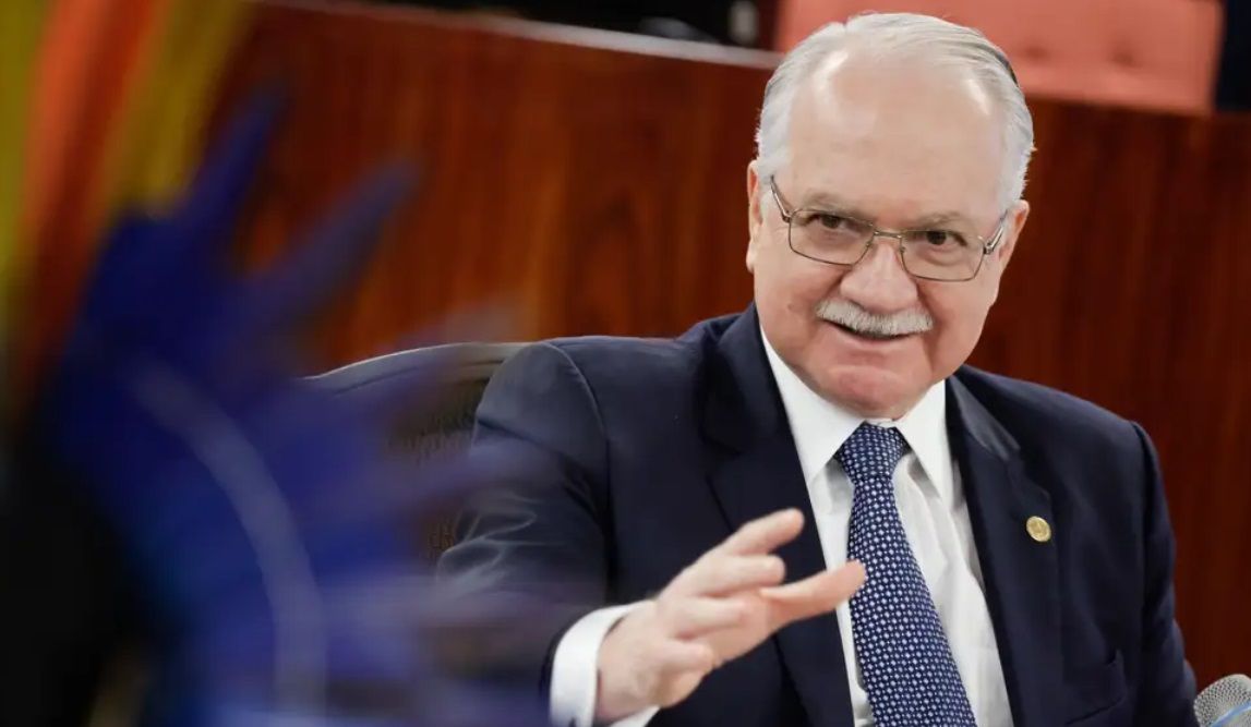 Fachin defende Código de Conduta para o STF e alerta para risco de limitação externa