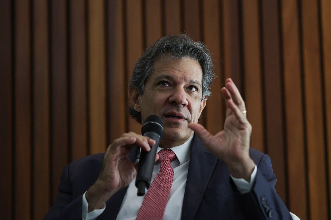 Haddad anuncia saída do Ministério da Fazenda em fevereiro