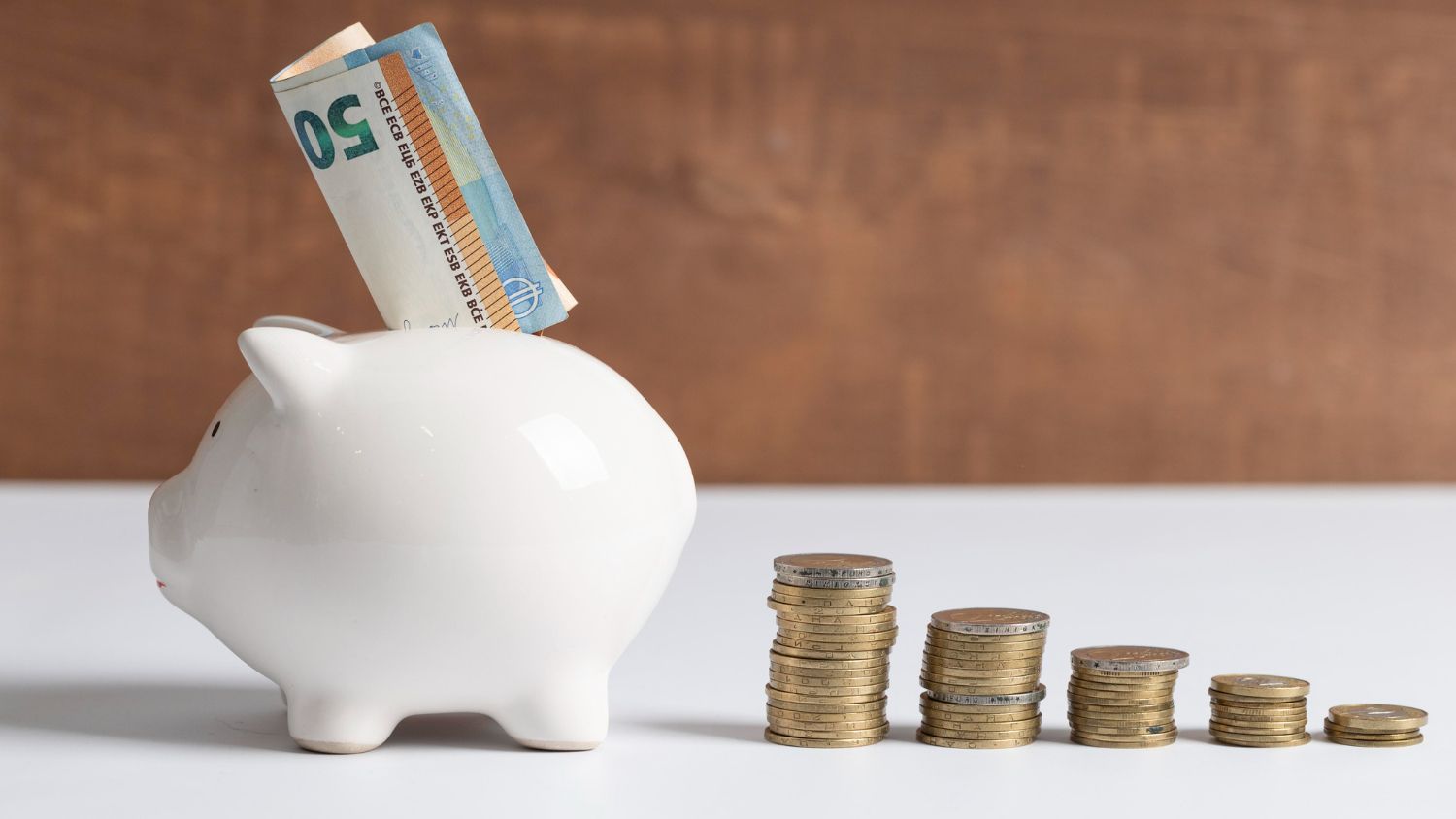 Tesouro Direto, Debêntures, CRI e CRA: como investir após a manutenção da Selic