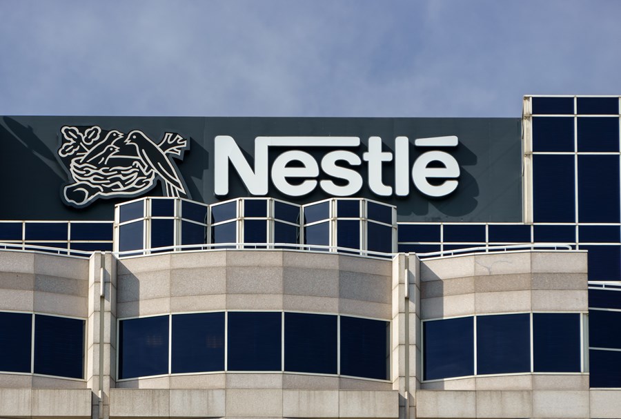 China pressiona Nestlé a acelerar recall de fórmulas infantis contaminadas