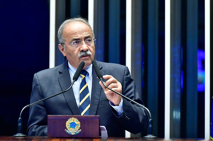 PGR pede arquivamento de investigação contra senador Chico Rodrigues