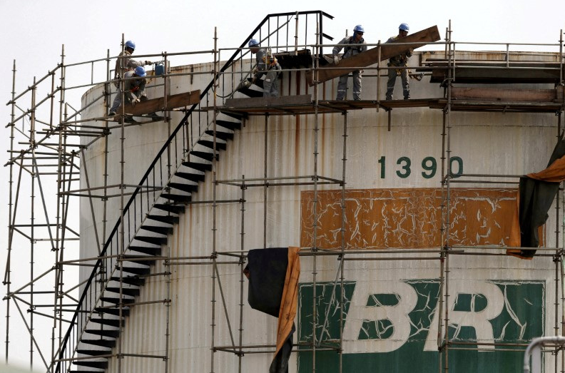 Petrobras aumenta preço do querosene de aviação em 9,4%