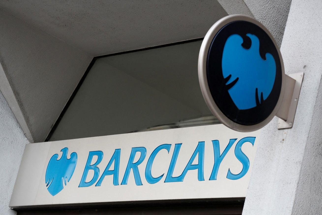 Barclays Aumenta Lucro em 12% e Eleva Metas de Desempenho
