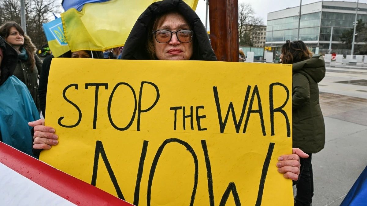 Rússia e Ucrânia iniciam rodada de negociações de paz em Genebra