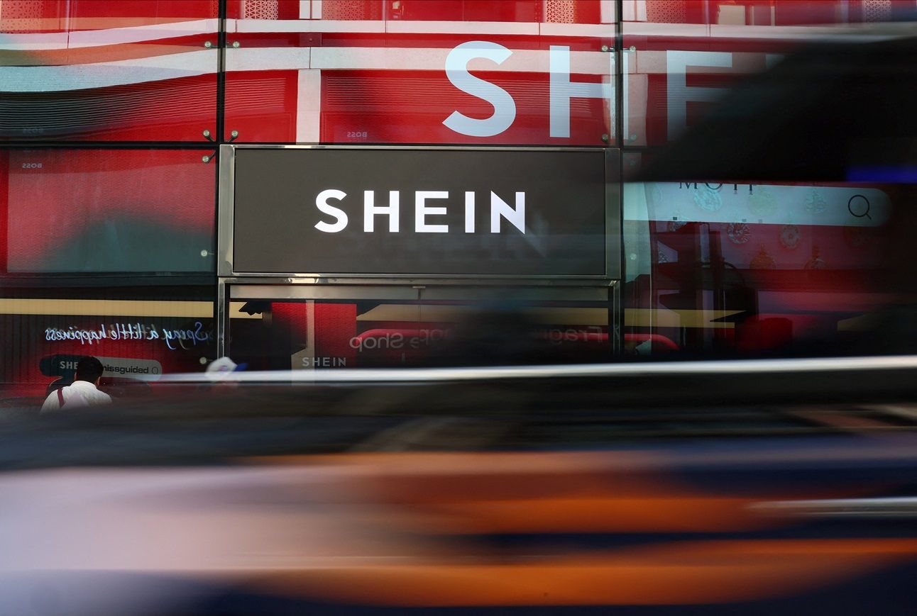 União Europeia investiga Shein por venda de produtos ilegais e design viciante