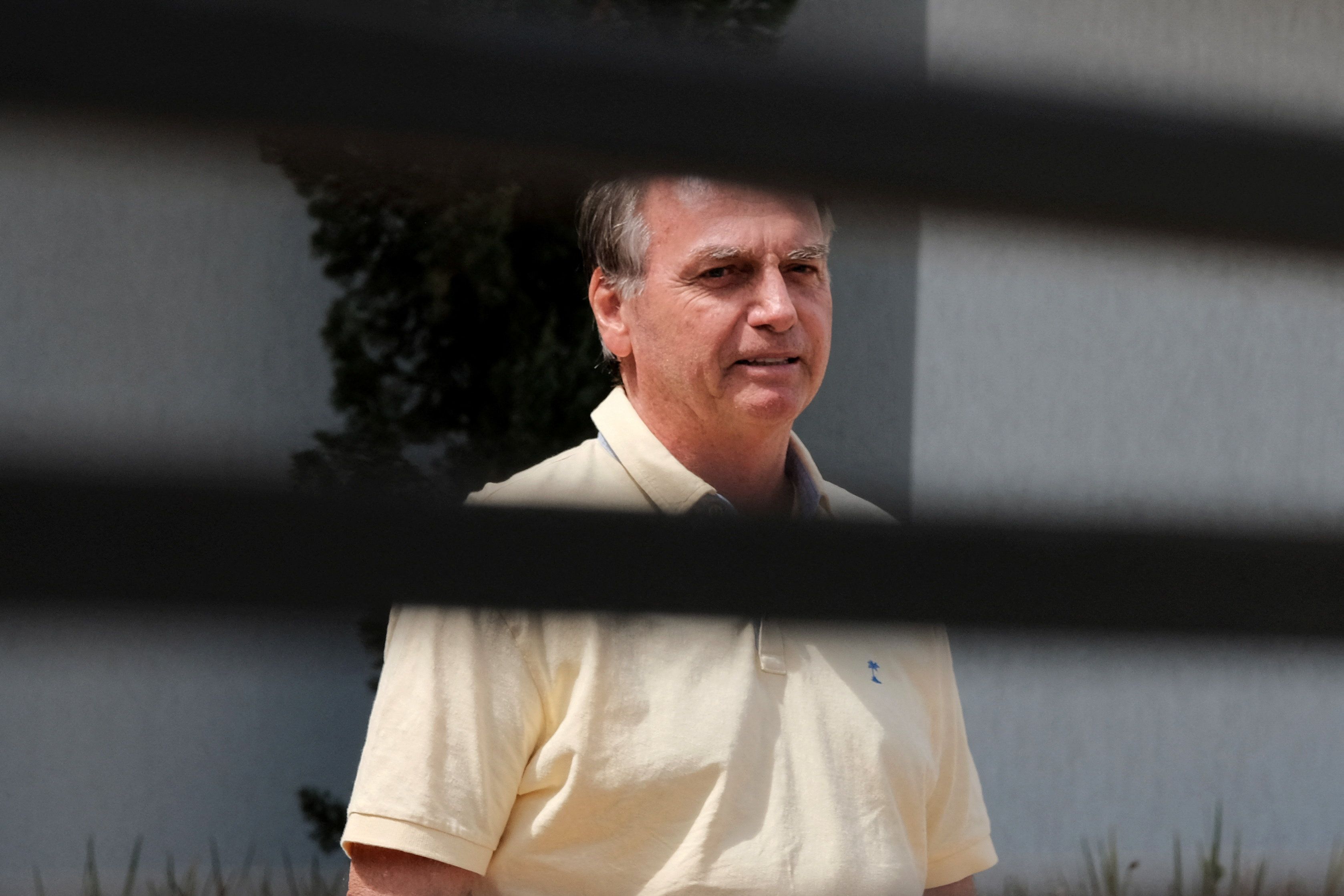 Defesa de Bolsonaro contesta laudo da PF sobre prisão domiciliar