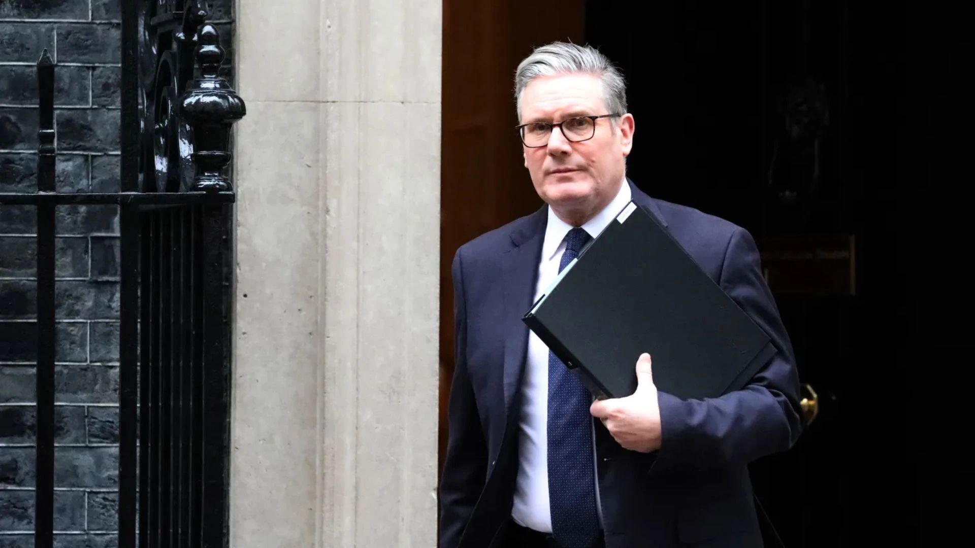 Chefe de gabinete de Keir Starmer renuncia após nomeação de embaixador ligado a Epstein