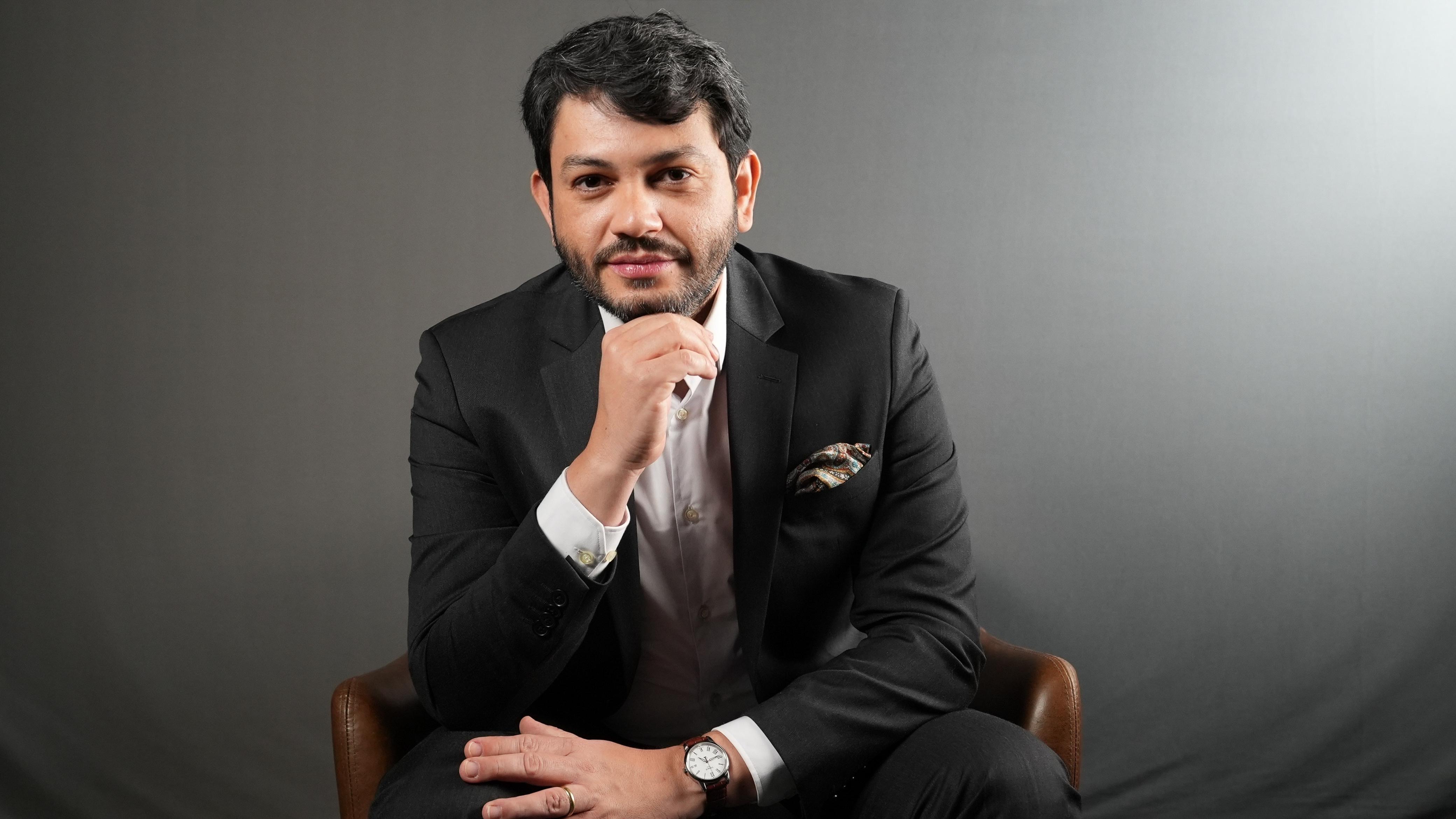 Blumenau recebe evento sobre geopolítica, economia e eleições em meio a incertezas para 2026