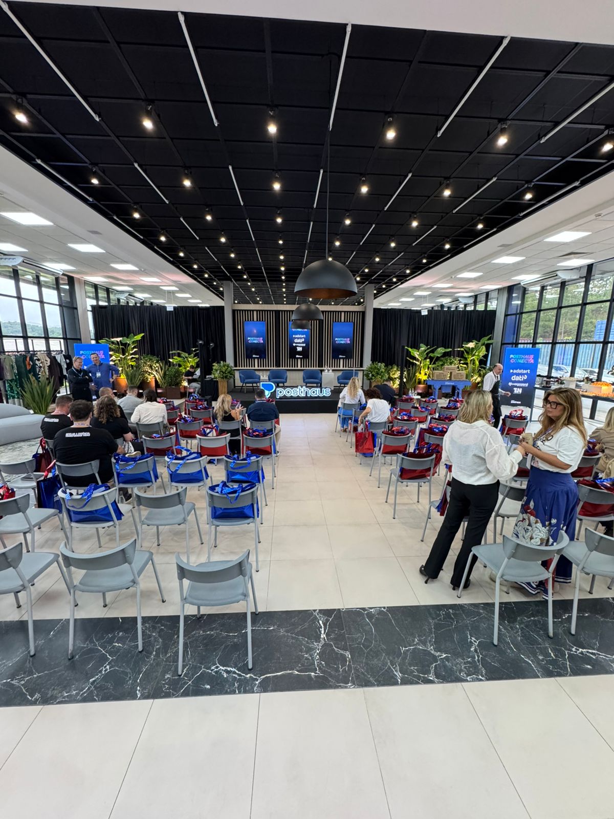 Posthaus reúne lideranças para debater digitalização da moda e expansão do varejo no Brasil