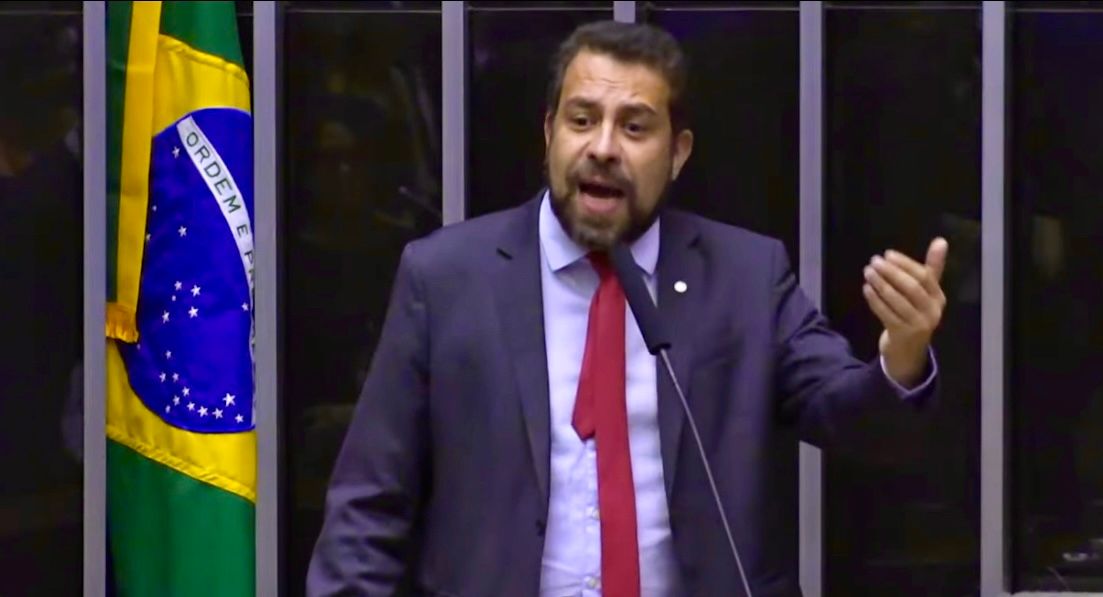PSOL se divide sobre federação com PT às vésperas de decisão