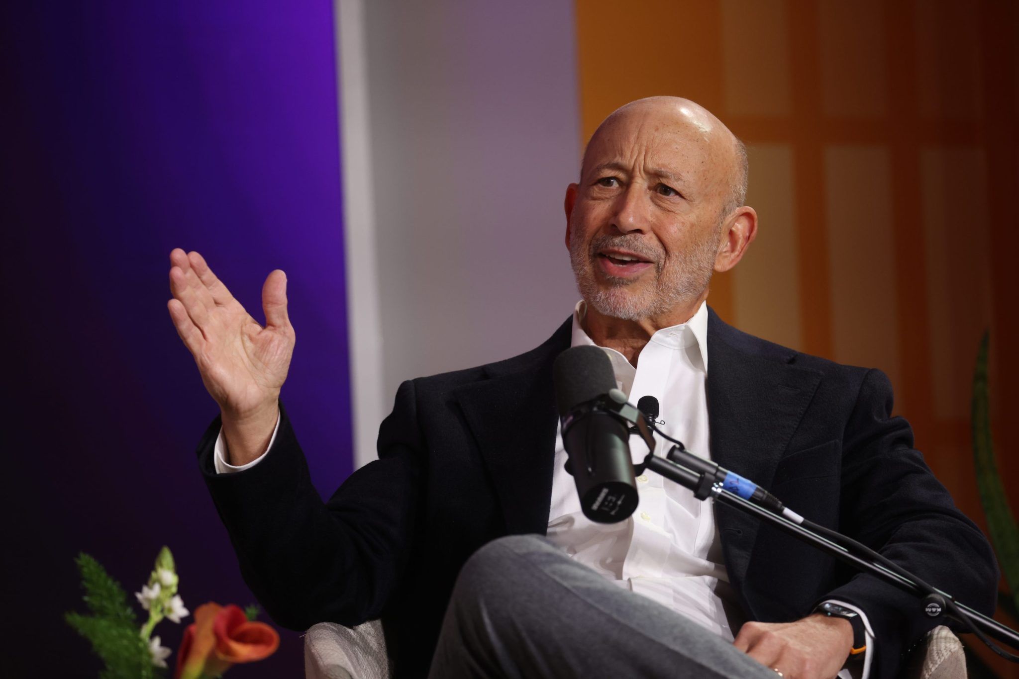 Ex-CEO do Goldman Sachs critica programas de diversidade