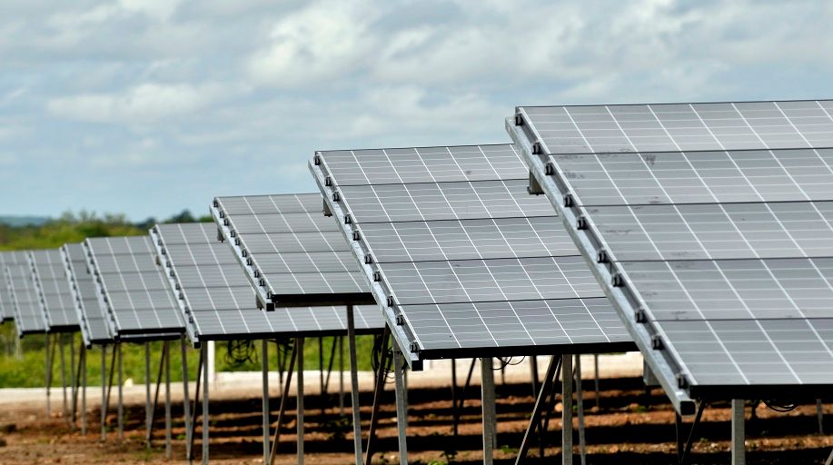 SNEL11: Fundo imobiliário de energias limpas altera estratégia