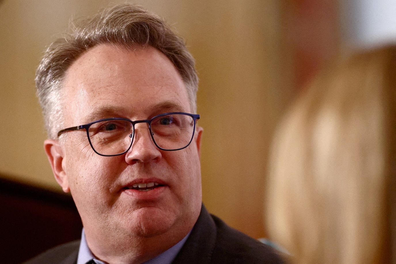 Presidente do Fed de Nova York fala sobre impactos da guerra na inflação