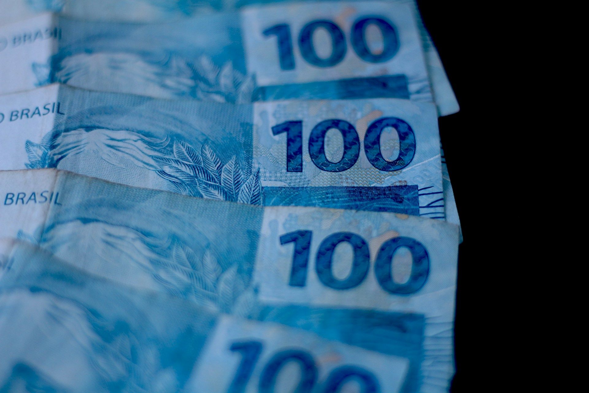 PF prende grupo por lavagem de dinheiro após saque de R$ 2,7 milhões no Recife