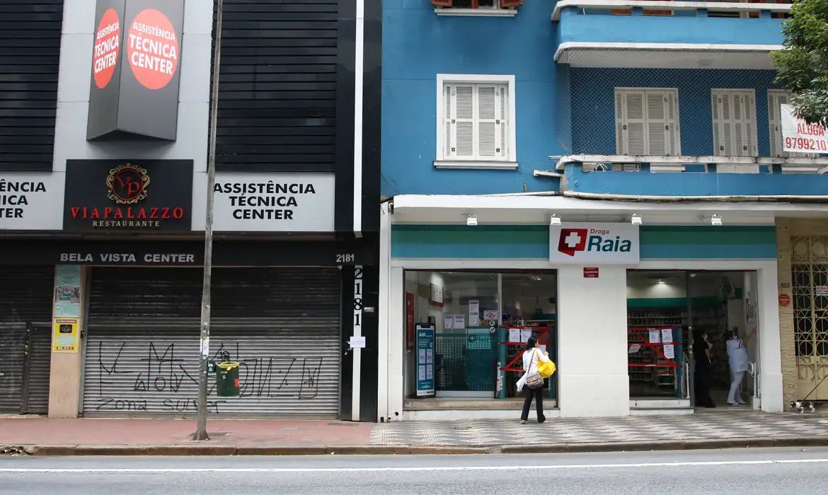 RD Saúde vende 4Bio Medicamentos para Health Ventures por R$ 600 milhões